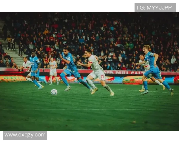 克里斯蹄安松与特罗姆的激烈对决揭示足球战术新趋势